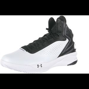 Underarmour basketball sneakers